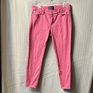 GAP Women's Cropped Ankle Jeans in Pink